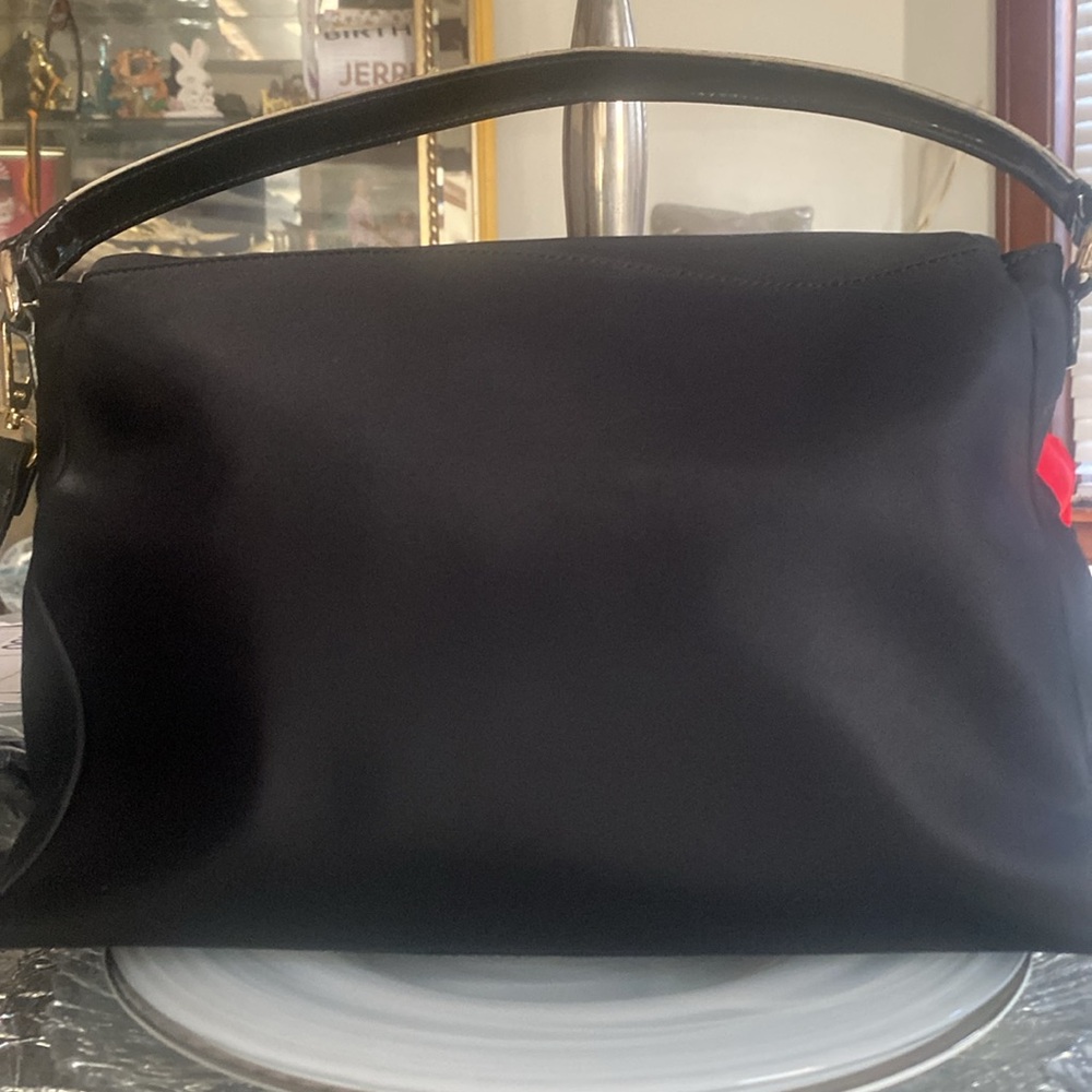KATE SPADE Nylon bag w/patent leather trim! EUC! - Picture 4 of 16